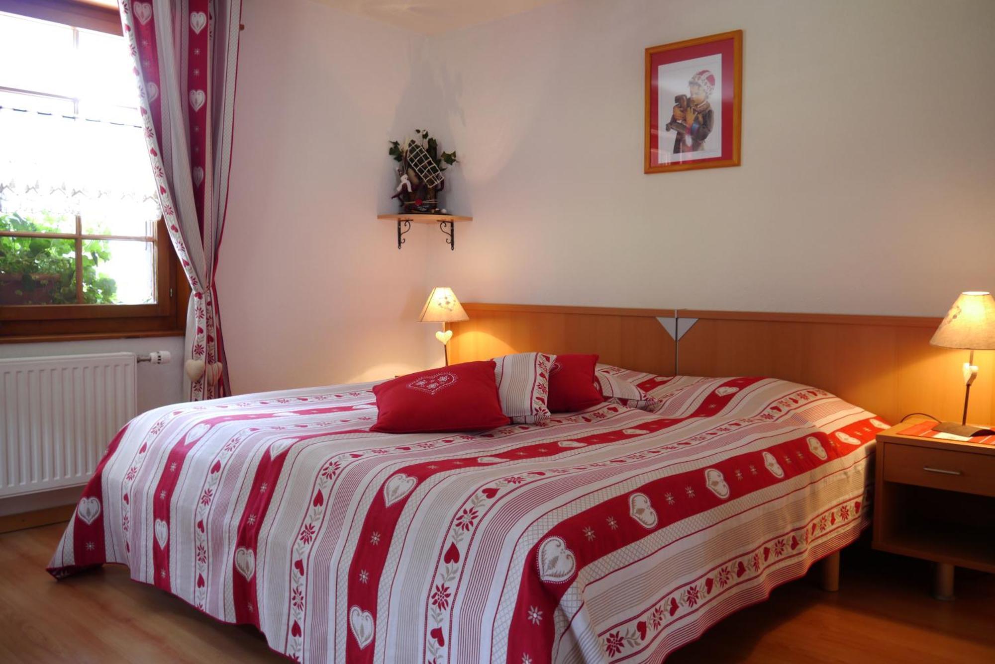 Hotel Les Melezes Hauderes Ruang foto