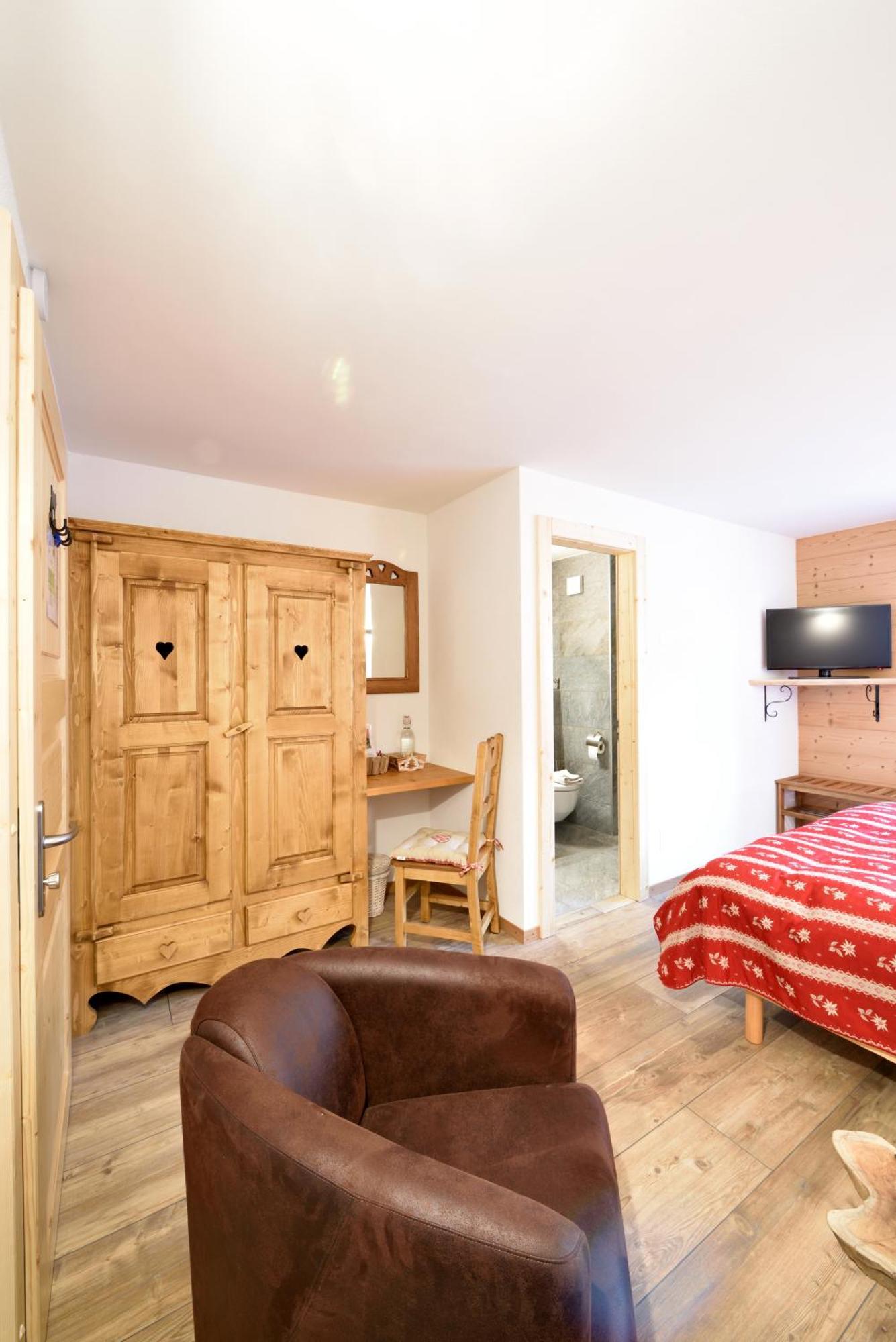 Hotel Les Melezes Hauderes Ruang foto