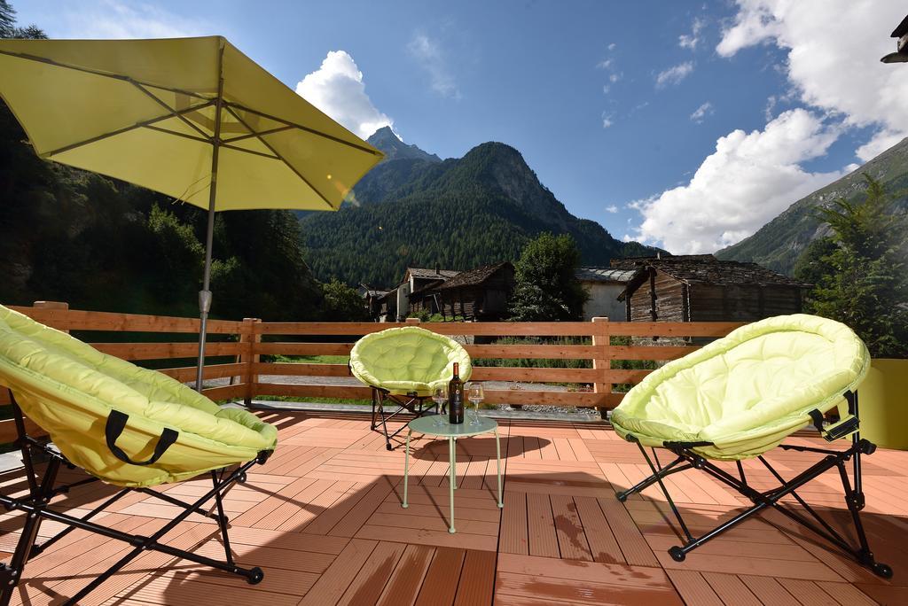Hotel Les Melezes Hauderes Bagian luar foto
